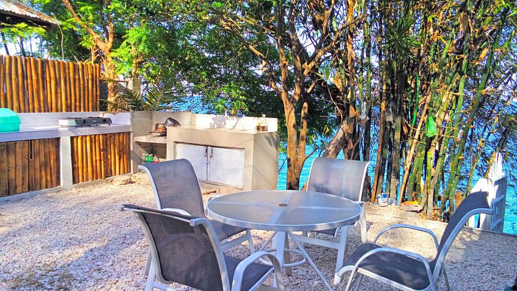 La Bella Beach House Boljoon Exterior foto